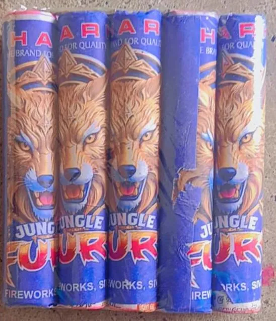 4" Deluxe Jungle Fury Crackers